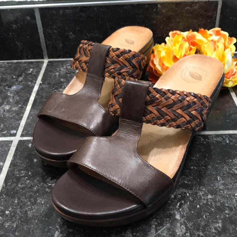 🛍Nature Clogs - Picture 1 of 5